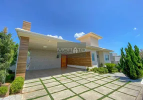 Foto 1 de Casa com 4 Quartos à venda, 375m² em Residencial Park I, Vespasiano