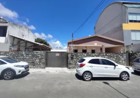 Foto 1 de Casa com 3 Quartos à venda, 300m² em Treze de Julho, Aracaju