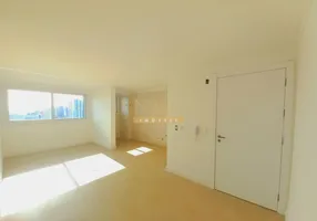 Foto 1 de Apartamento com 2 Quartos à venda, 72m² em Centro, Torres