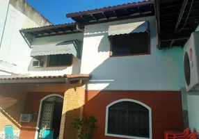 Foto 1 de Casa de Condomínio com 5 Quartos à venda, 489m² em Jacarepaguá, Rio de Janeiro