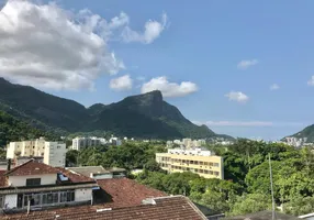 Foto 1 de Apartamento com 3 Quartos à venda, 140m² em Gávea, Rio de Janeiro