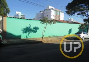 Foto 1 de Lote/Terreno à venda, 720m² em Itapoã, Belo Horizonte