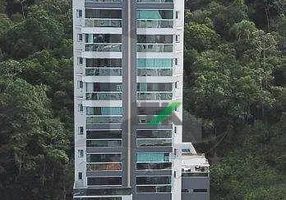 Foto 1 de Apartamento com 3 Quartos à venda, 140m² em Pioneiros, Balneário Camboriú