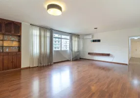 Foto 1 de Apartamento com 3 Quartos à venda, 166m² em Jardim América, São Paulo