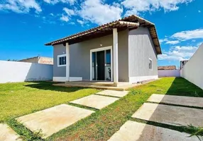 Foto 1 de Casa com 3 Quartos à venda, 81m² em Balneário de Carapebus, Serra