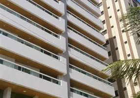 Foto 1 de Apartamento com 3 Quartos à venda, 113m² em Aviação, Praia Grande