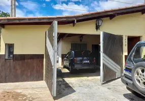 Foto 1 de Casa com 1 Quarto à venda, 270m² em Sitio Velho, Itanhaém