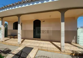 Foto 1 de Imóvel Comercial com 3 Quartos à venda, 300m² em Setor Central, Rio Verde