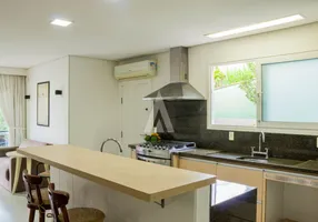 Foto 1 de Casa com 4 Quartos à venda, 210m² em Glória, Joinville