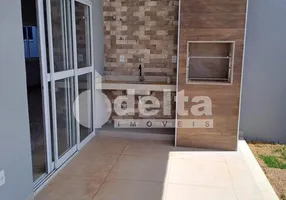 Foto 1 de Casa com 3 Quartos à venda, 150m² em Aclimacao, Uberlândia