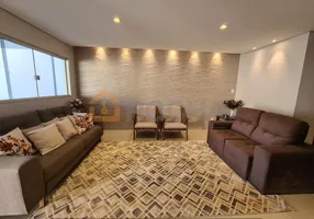 Foto 1 de Casa de Condomínio com 4 Quartos à venda, 400m² em Setor Habitacional Contagem, Sobradinho