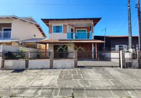 Foto 1 de Sobrado com 3 Quartos à venda, 165m² em Costeira, Balneário Barra do Sul