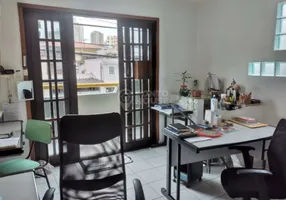 Foto 1 de Sobrado com 6 Quartos à venda, 250m² em Vila Guarani, São Paulo