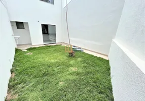 Foto 1 de Casa de Condomínio com 3 Quartos à venda, 90m² em Santa Amélia, Belo Horizonte