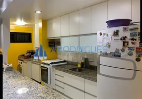 Foto 1 de Apartamento com 2 Quartos à venda, 61m² em Matatu De Brotas, Salvador