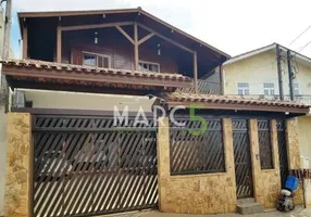 Foto 1 de Casa com 3 Quartos à venda, 300m² em Fazenda Rincao, Arujá