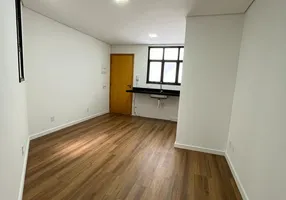 Foto 1 de Apartamento com 1 Quarto à venda, 31m² em Vila Dom Pedro I, São Paulo