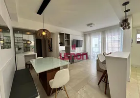 Foto 1 de Apartamento com 2 Quartos à venda, 83m² em Bombas, Bombinhas