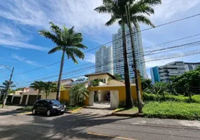 Foto 1 de Casa de Condomínio com 5 Quartos à venda, 730m² em Candeal, Salvador