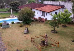 Foto 1 de Fazenda/Sítio com 3 Quartos à venda, 135m² em Centro, Biritiba Mirim