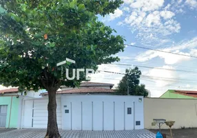 Foto 1 de Casa com 4 Quartos à venda, 196m² em Jardim Planalto, Goiânia
