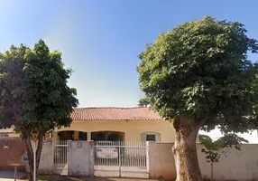 Foto 1 de Casa com 3 Quartos à venda, 150m² em Vila Piloto, Três Lagoas