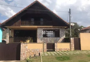 Foto 1 de Casa com 5 Quartos à venda, 330m² em Vila Guarani, Nova Friburgo