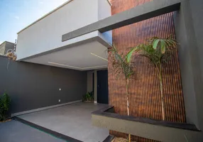 Foto 1 de Casa com 3 Quartos à venda, 147m² em Jardim Atlântico, Goiânia