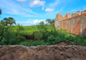 Foto 1 de Lote/Terreno à venda, 250m² em São José, Crato