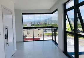 Foto 1 de Apartamento com 3 Quartos à venda, 101m² em Meia Praia, Itapema