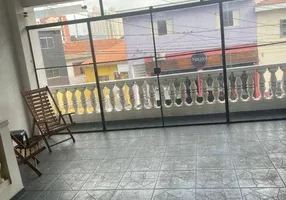 Foto 1 de Sobrado com 3 Quartos para alugar, 150m² em Jardim Felicidade, São Paulo