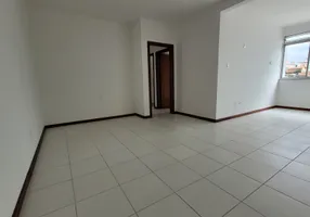 Foto 1 de Apartamento com 3 Quartos à venda, 92m² em Capoeiras, Florianópolis