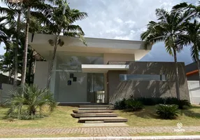 Foto 1 de Casa de Condomínio com 3 Quartos à venda, 336m² em Jardins Paris, Goiânia