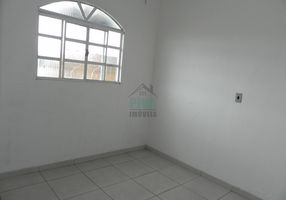 Foto 1 de Casa com 2 Quartos à venda, 60m² em Caiçaras, Belo Horizonte