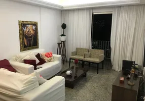 Foto 1 de Apartamento com 3 Quartos à venda, 154m² em Centenario, Salvador