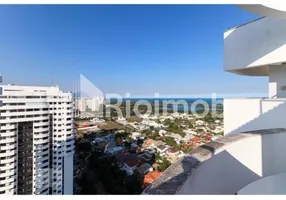 Foto 1 de Cobertura com 4 Quartos à venda, 168m² em Barra da Tijuca, Rio de Janeiro