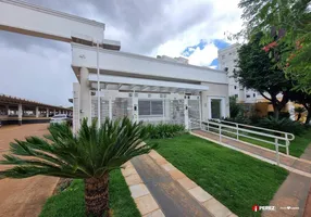 Foto 1 de Apartamento com 3 Quartos para alugar, 66m² em Vila Albuquerque, Campo Grande