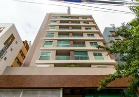 Foto 1 de Apartamento com 2 Quartos à venda, 77m² em Centro, Curitiba