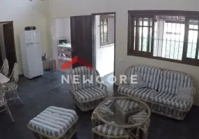 Foto 1 de Casa com 4 Quartos à venda, 230m² em Jardim Bela Vista, Caraguatatuba