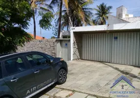 Foto 1 de Casa com 3 Quartos à venda, 336m² em De Lourdes, Fortaleza