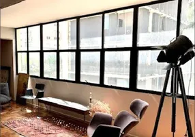 Foto 1 de Apartamento com 2 Quartos à venda, 147m² em Itaim Bibi, São Paulo