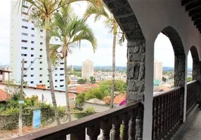 Foto 1 de Sobrado com 3 Quartos para alugar, 400m² em Vila Aprazivel, Jacareí