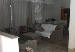 Foto 1 de Casa com 4 Quartos à venda, 320m² em Morro Sorocotuba, Guarujá
