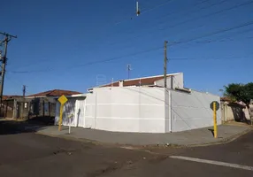 Foto 1 de Casa com 3 Quartos à venda, 123m² em Jardim das Estações - Vila Xavier, Araraquara