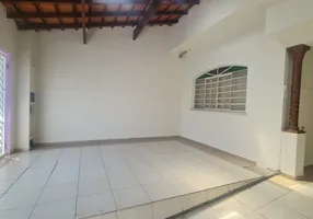 Foto 1 de Casa com 3 Quartos à venda, 230m² em Mogi Moderno, Mogi das Cruzes