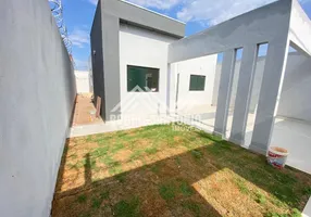 Foto 1 de Casa com 3 Quartos à venda, 180m² em Acacias, Montes Claros