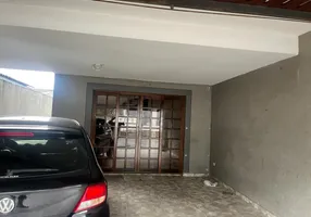 Foto 1 de Casa com 3 Quartos para alugar, 12m² em Jardim Oliveiras, Taboão da Serra