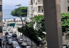 Foto 1 de Apartamento com 2 Quartos à venda, 129m² em Copacabana, Rio de Janeiro