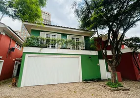 Foto 1 de Casa de Condomínio com 3 Quartos à venda, 220m² em Cidade Jardim, São Paulo