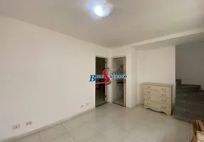 Foto 1 de Casa de Condomínio com 2 Quartos para venda ou aluguel, 80m² em Vila Invernada, São Paulo